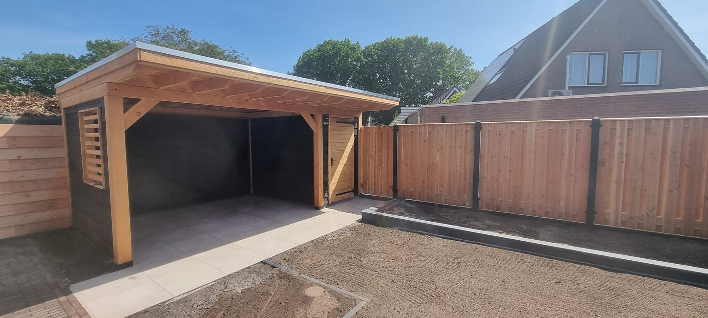 Douglas overkapping excellent