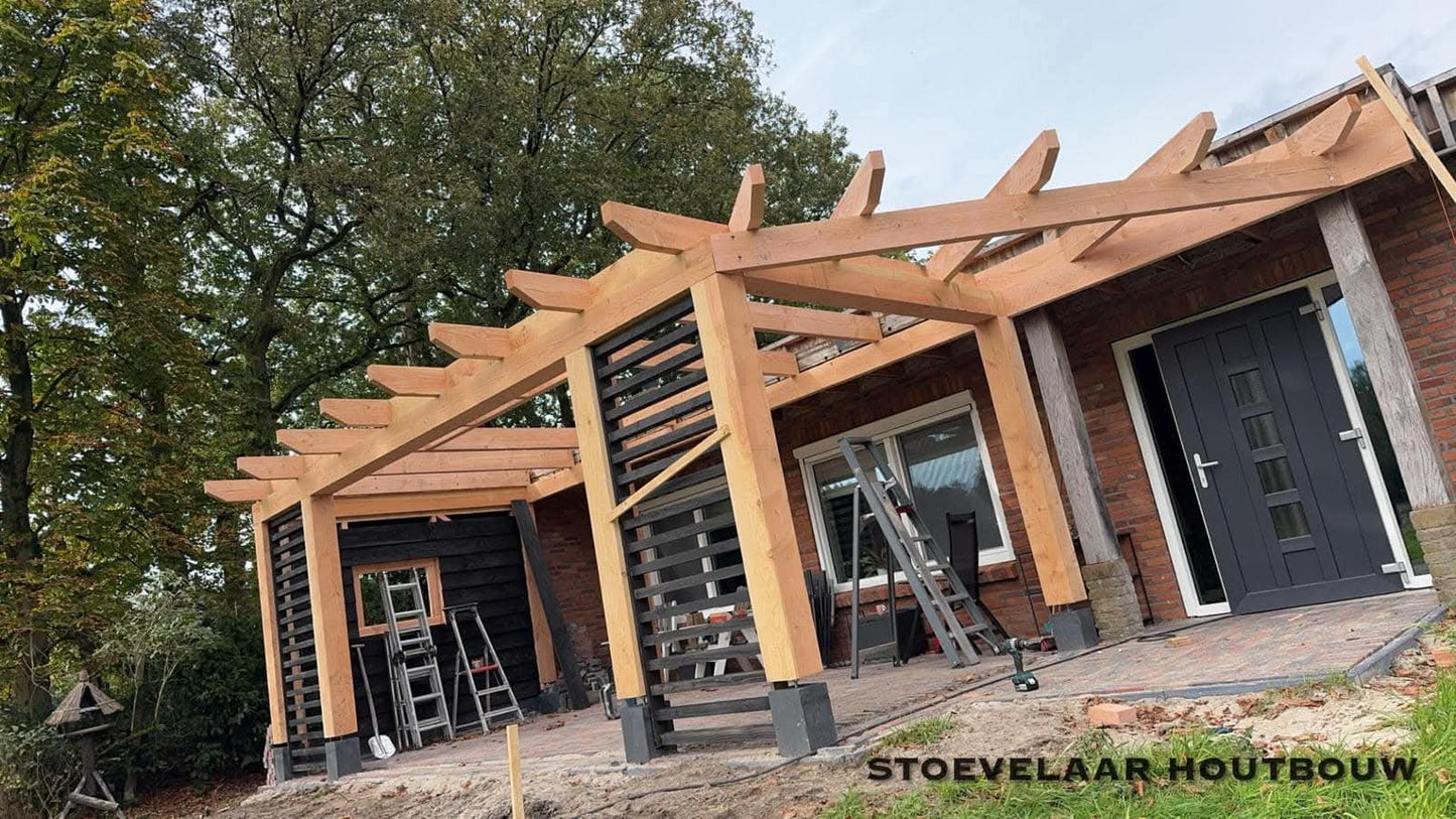 DOUGLAS AANBOUW MET LICHTSTRAAT